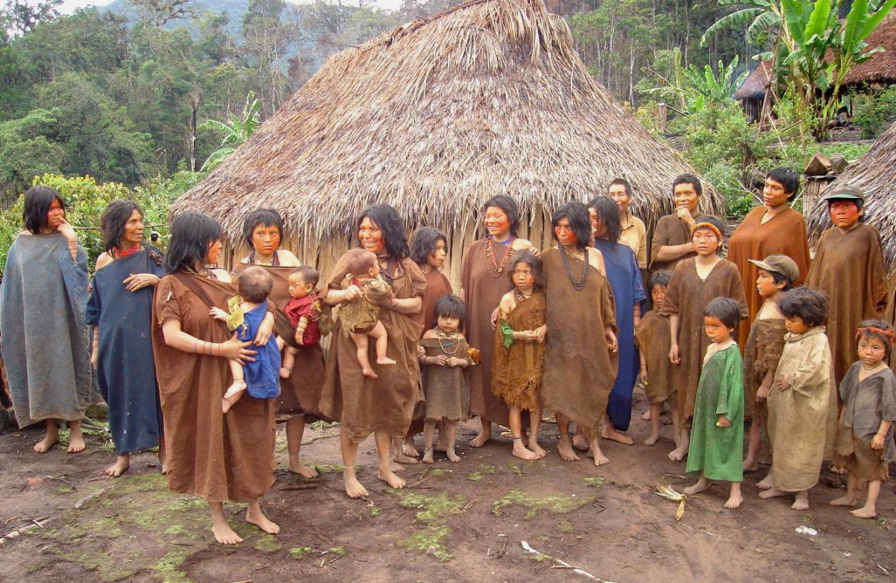 A group of Asháninca. A group of Asháninca.