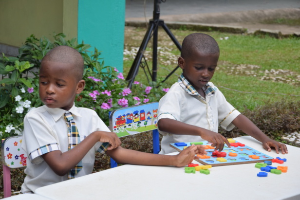 Pupils of the Ray of Hope Academy in Douala Pupils of the Ray of Hope Academy in Douala