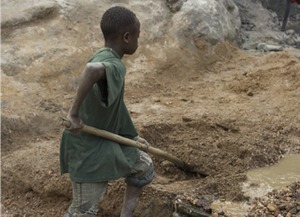 Child-labour-in-Congo_-CC-4.0.jpg_uitsnede