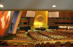 926057573_755f3bd661_z