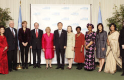 Dignitaries gather to celebrate the launch of UN Women.