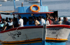 2494723189_9f819c5eb1_z