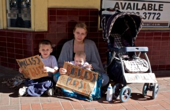 Homeless-Family