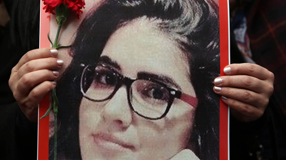 Turkey : 20-year-old Turkish woman murdered, body burnt