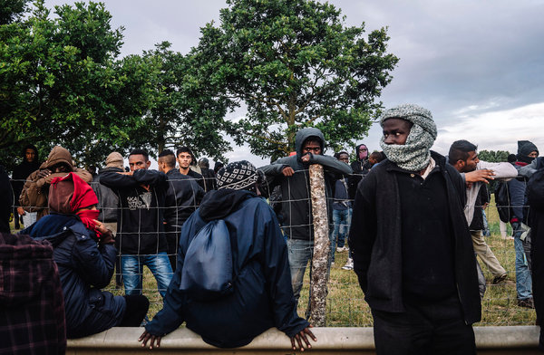 Calais Migrants
