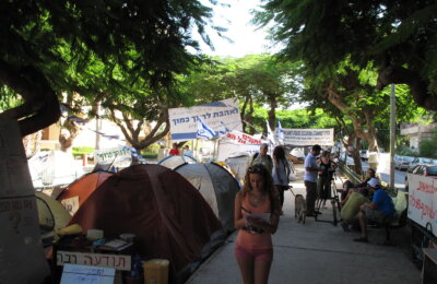 Tel_Aviv_protests_tents