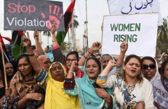 women pakistan protest women pakistan protest