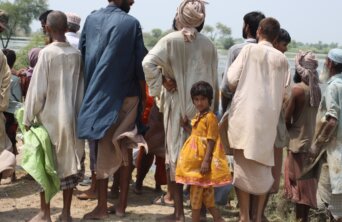 pakistan child poverty