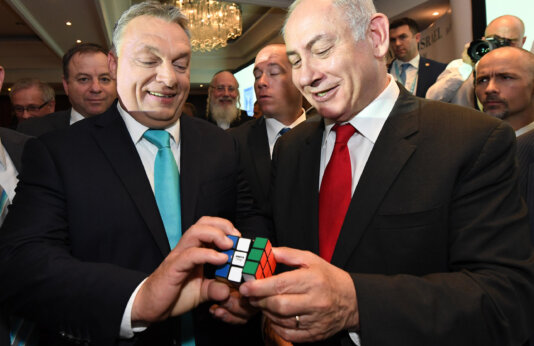 35187865884_2686906dcd_3k