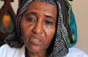 Dr_Hawa_Abdi_by_Eunice_Lau_in_her_fim_Through_the_Fire