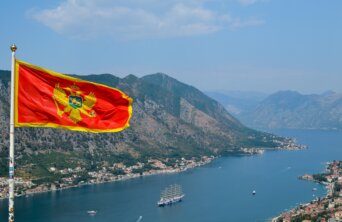 montenegro-flag montenegro-flag