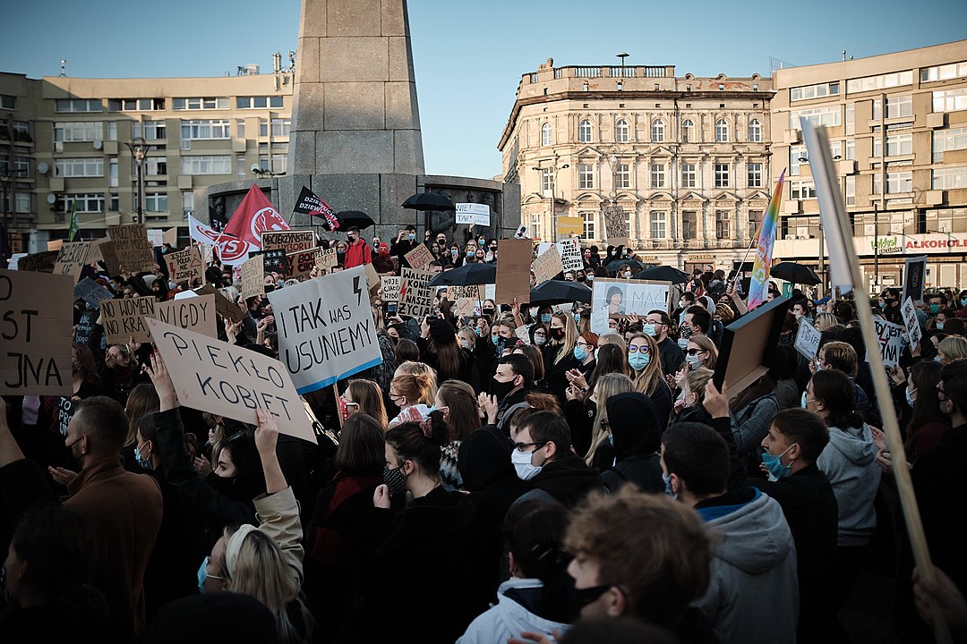protest poland abortion lodz