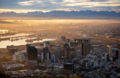 pieter-van-noorden-SIpx7mJV6tI-unsplash