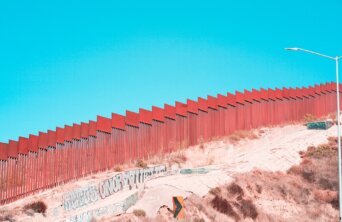 barbara-zandoval-fhEkwsRgMNQ-unsplash