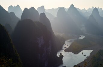 farfar-peK8iXqGMzQ-unsplash