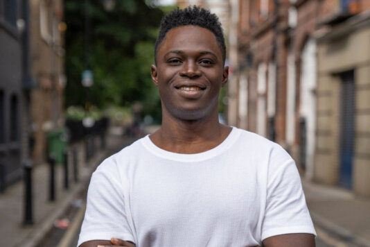 Daniel-Solomon-Bio-Portrait-3-1024x683[80]