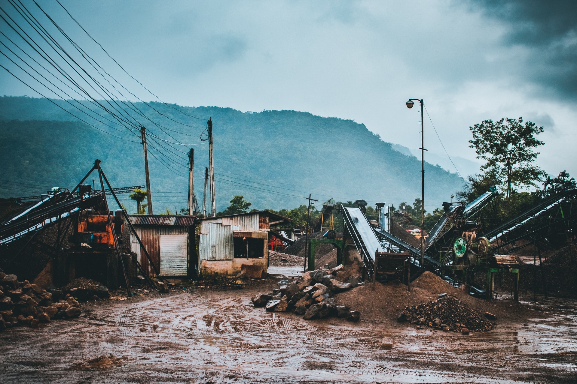sadiq-nafee-nrnd1-fTsdQ-unsplash