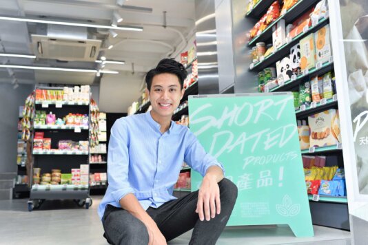 55A8EB23-7596-44DD-81F6-2AEC1F24883E