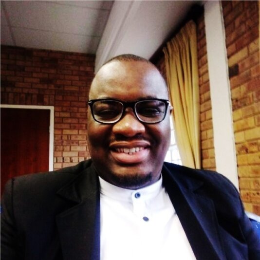 Dr Dylan Yanano Mangani