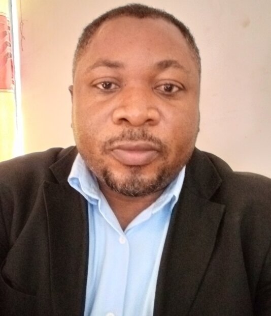 Suiven John Paul Tume