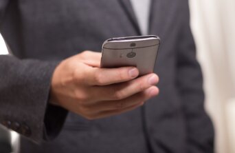 telephone-586266_1280 telephone-586266_1280