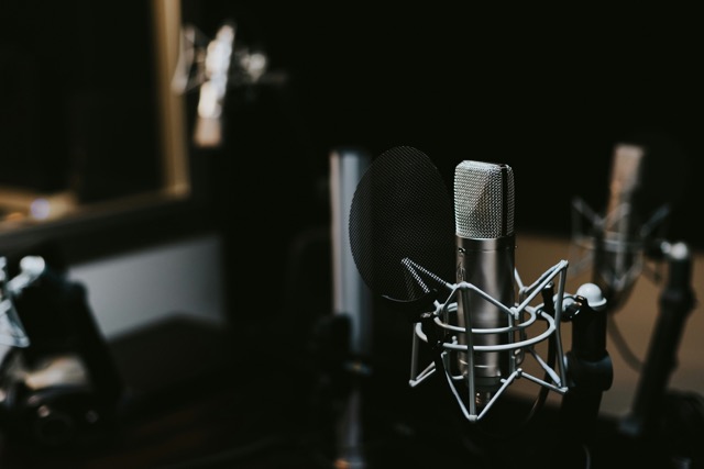 jonathan-velasquez-c1ZN57GfDB0-unsplash Medium
