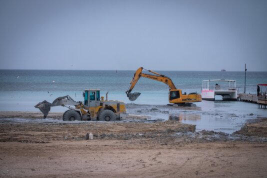 Dredging works Aktau downtown shoreline 1