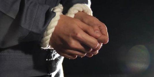 174069_Handcuffs_generic_pic