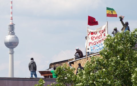 Oranienplatz refugees: roof-top protest against their imminent eviction from School Ohlauer Straße, Berlin, May 2014