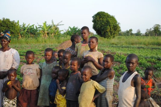 014_Kinder eines Bauerndorfes Norduganda © Frank Odenthal