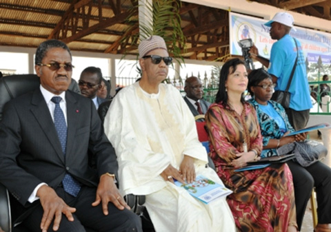 Minister Andre Mama Fouda and Dignitaries of the United Nations System in Cameroon launching the Communications campaign against Ebola and Polio.