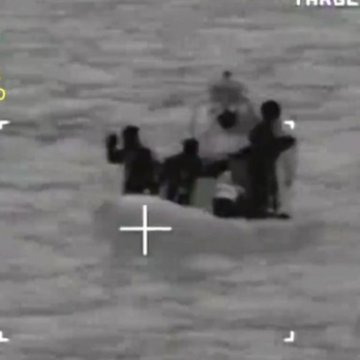 700 migrants boat capsize