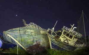 boat wreckage