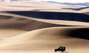 egypt vehicle sand dune