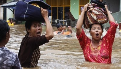 FloodsInJakarta FloodsInJakarta