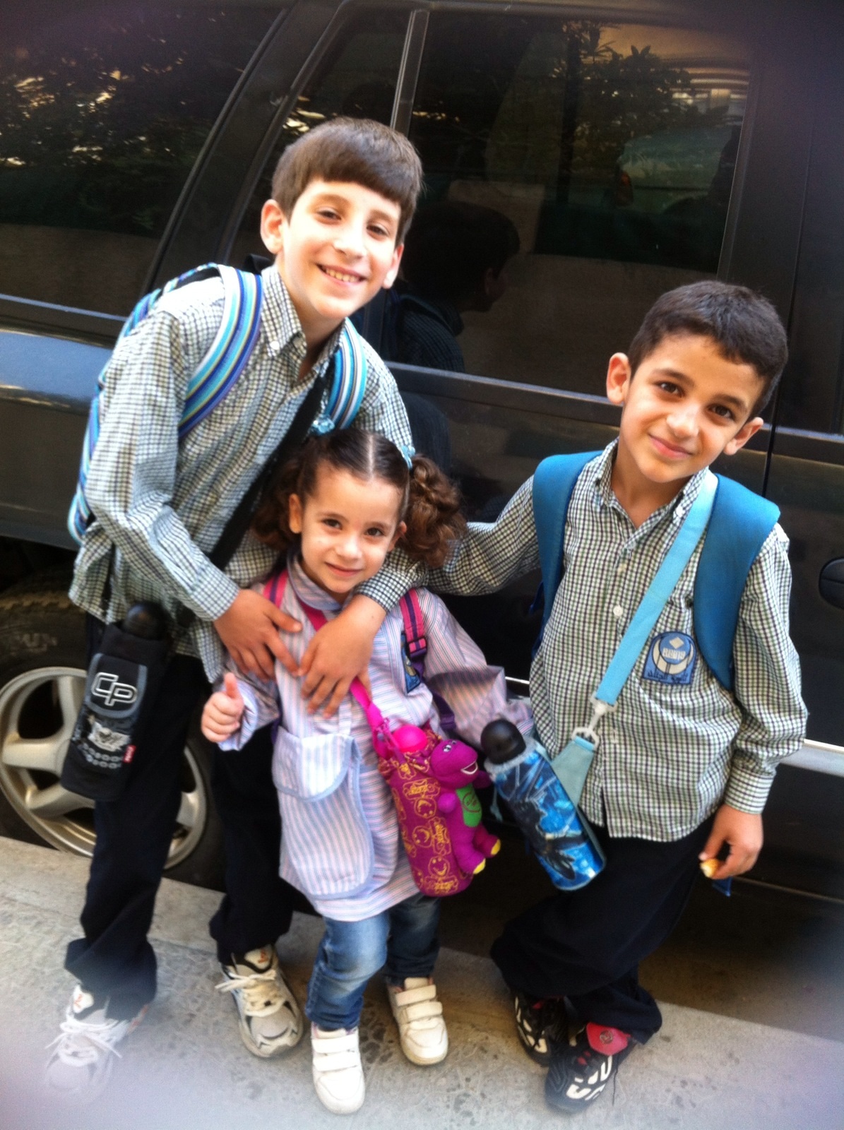 Abdel Aziz Al-Chami and his siblings. Abdel Aziz Al-Chami and his siblings.