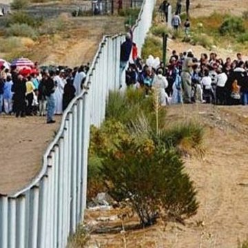 border-illegal-crossing