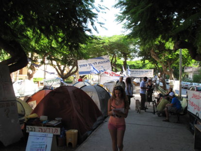 Tel_Aviv_protests_tents
