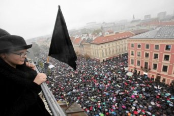 PolishDemonstration