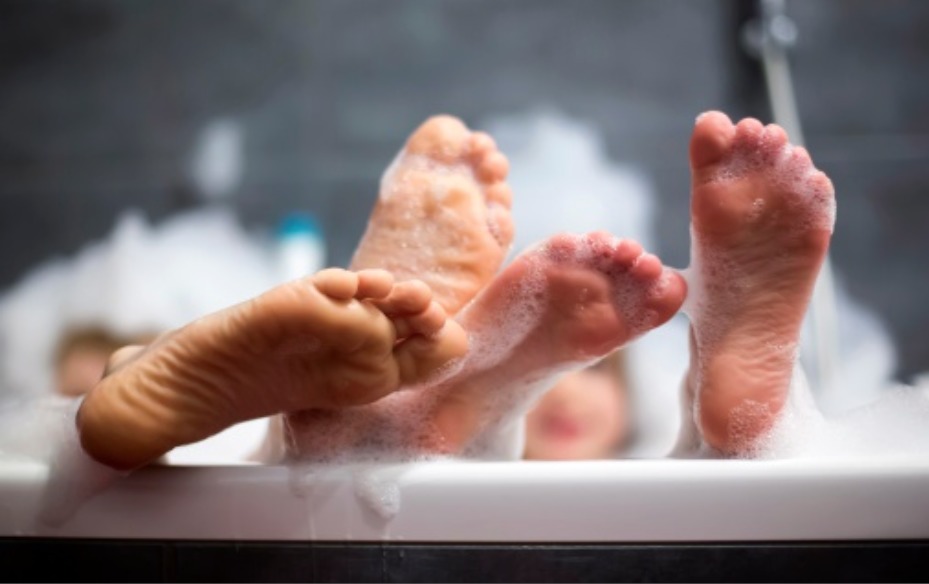 The bath without water