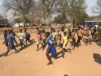chirundu school project children running crowd