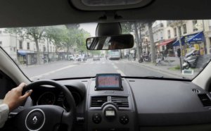 145/365-sp: driving in Paris