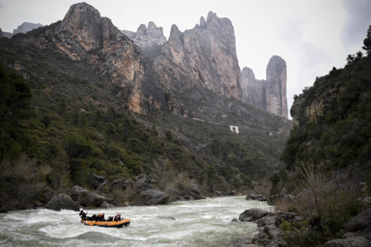 Rafting business grew and now there are ten agencies providing this service to visitors. They sell around 70,000 trips a year.