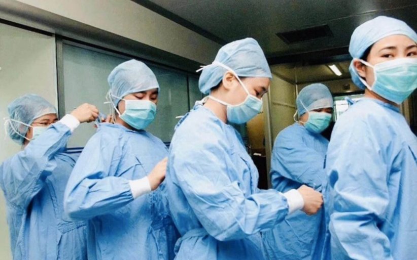 coronavirus-nurses-scrubs