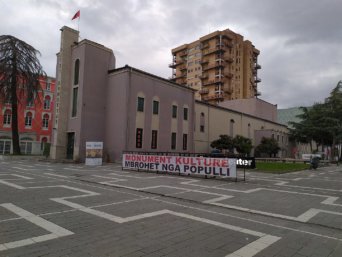 1440px-National_Theater_of_Albania