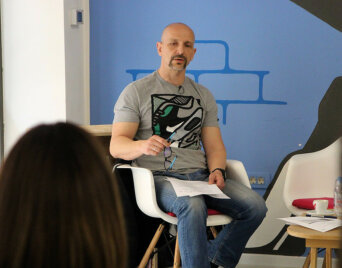 26646052207_02e66b36c9_h 26646052207_02e66b36c9_h