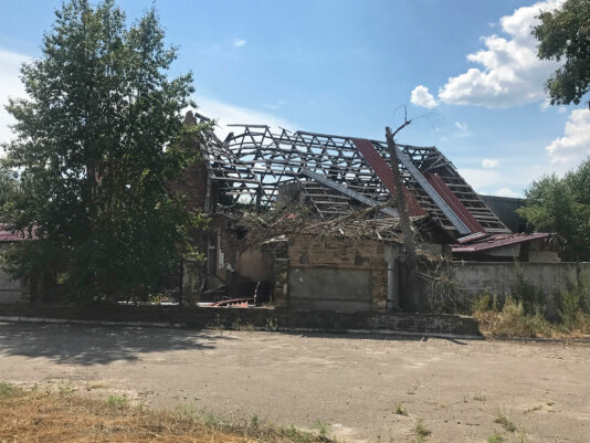 Destroyed houses in Donetsk region in Ukraine. IMG-1266