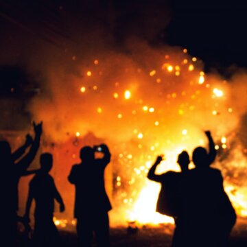 alex-mccarthy-zkp21IMDBpg-unsplash