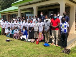 A group photo of VHCT women and CTPH Team after a training on entrepreneurship skills. Photo by CTPH