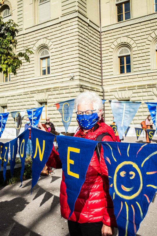 The women call themselves Klimaseniorinnen, which could be translated as Senior Women for Climate Protection, and are registered as an association in Switzerland.